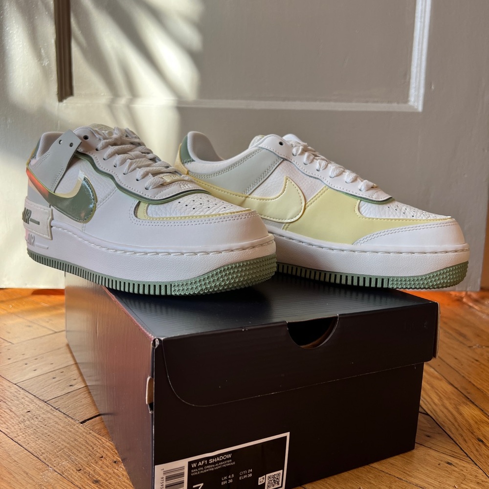 Nike Air Force 1 Shadow Sneakers - White and Green